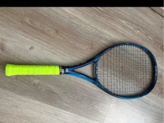 tenisova-raketa