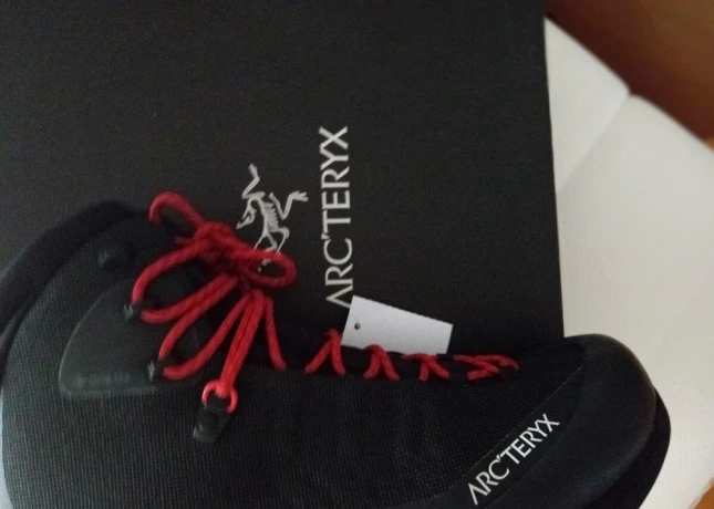 arcteryx-acrus-lt-gtx-nove-v-krabici-velkost-425-vnutdlzka-big-0