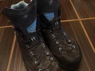 damske-sportove-topanky-na-turistiku-mammut-42-23
