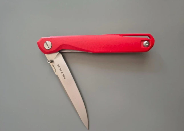 noz-mr-blade-astris-red-big-3