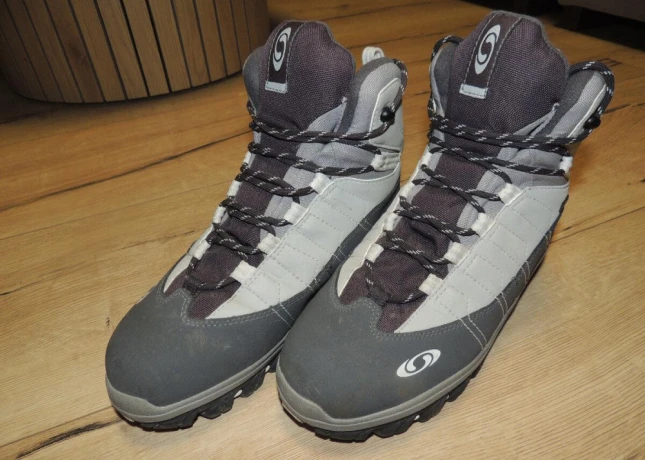 salomon-chassis-gtx-mid-a-mammut-osura-low-gtx-big-2