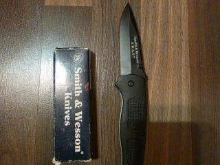 predam-novy-noz-swat-smith-a-wesson