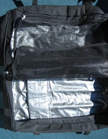 velka-expedicna-cestovna-taska-keen-na-kolieskach-100l-big-2