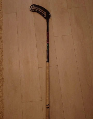 florbalova-hokejka-exel-florbalka-big-0