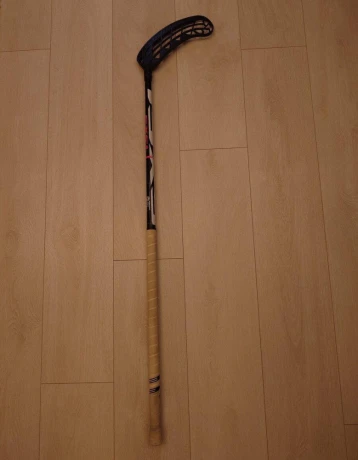 florbalova-hokejka-exel-florbalka-big-1