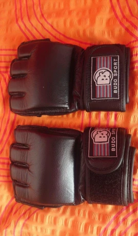 predam-mma-rukavice-big-1