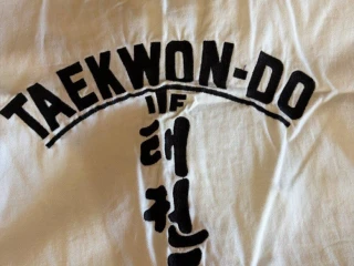 taekwondo-dobok-180