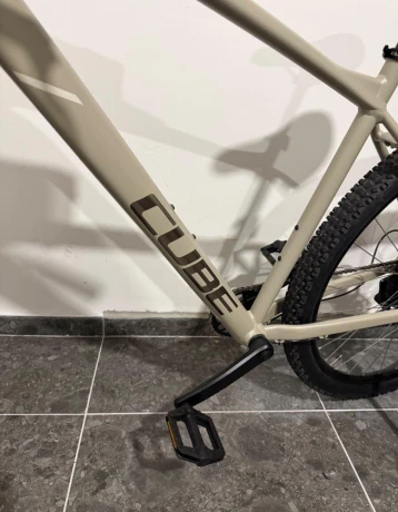 bicykel-cube-aim-29-big-1