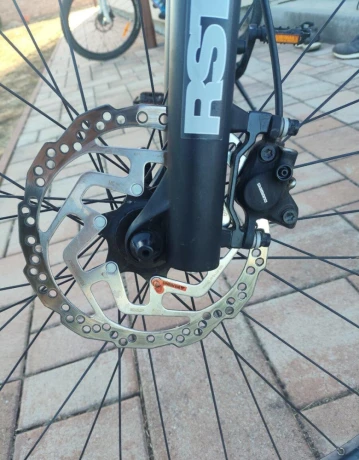 predam-bicykel-ghost-kato-29-big-3