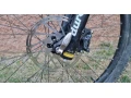 celoodpruzeny-enduro-bicykel-giant-reign-2-m-275-pneu-small-1