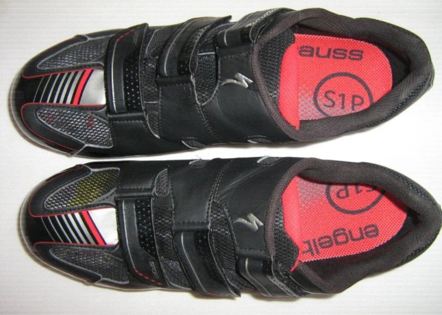 specialized-vel-45-big-2