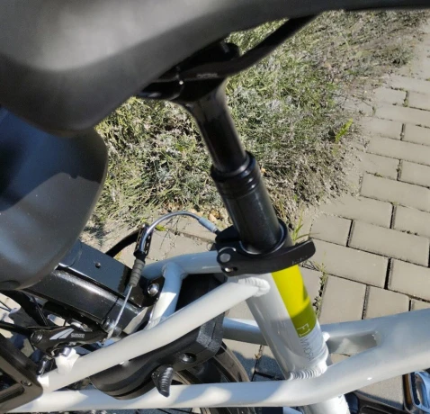 na-predaj-damsky-elektrobicykel-winora-f1-big-4