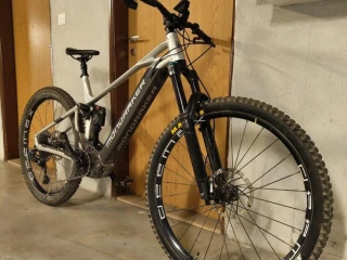 mondraker-crafty-r-2024-750wh-velk-lxl