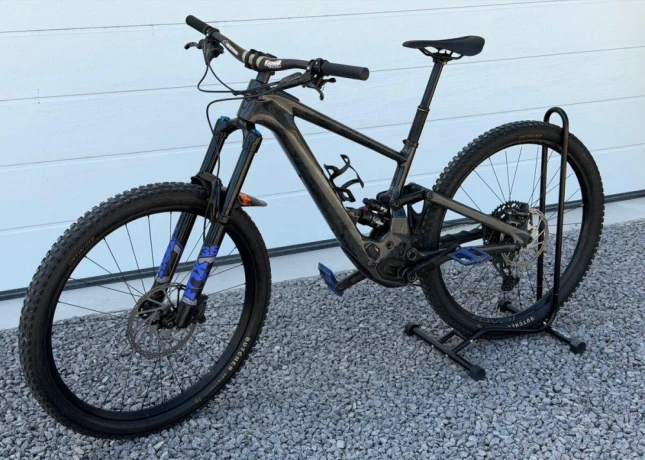 specialized-turbo-kenevo-sl-2-2025-big-3
