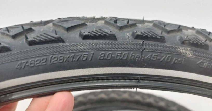 2x-plaste-28-x-165-plus-2-duse-schwalbe-land-cruiser-big-1