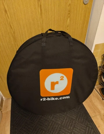karbonove-kolesa-dt-swiss-specialized-big-4