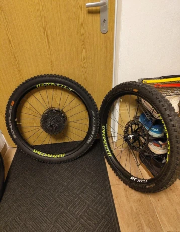 karbonove-kolesa-dt-swiss-specialized-big-1
