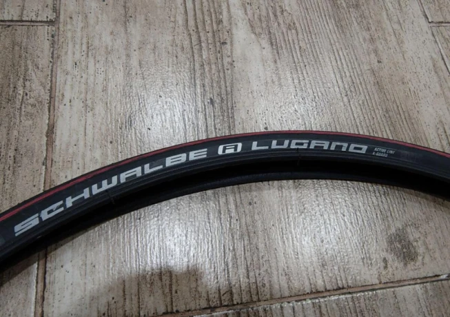 plast-schwalbe-lugano-700x25c-k-guard-big-1