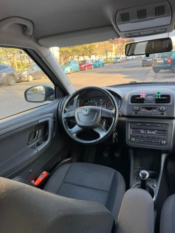 skoda-fabia-12-rocnik-2011-vo-vynikajucom-stave-big-3