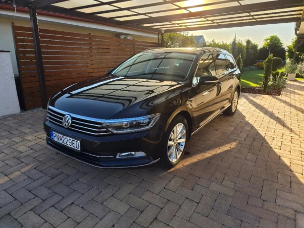 volkswagen-passat-variant-20-tdi-evo-elegance-dsg-110kw150hp-a7-big-3