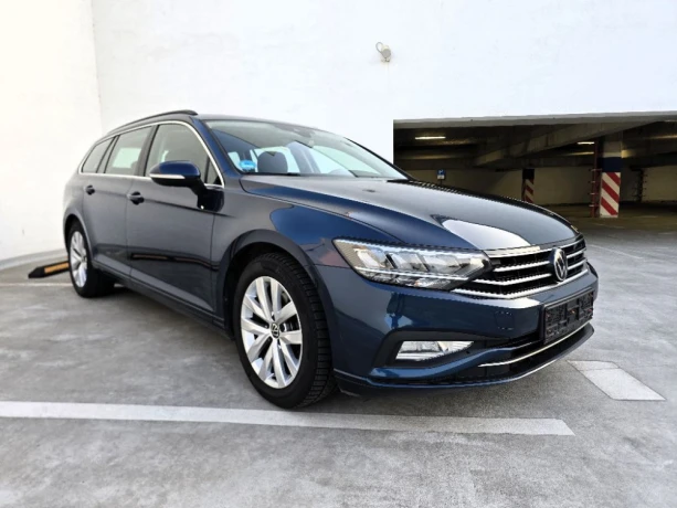 volkswagen-passat-variant-20-tdi-evo-business-dsg-110kw150hp-a7-big-1