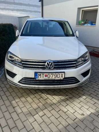 volkswagen-touareg-ii-30-v6-tdi-bmt-4motion-mountain-150kw204hp-a8-big-0