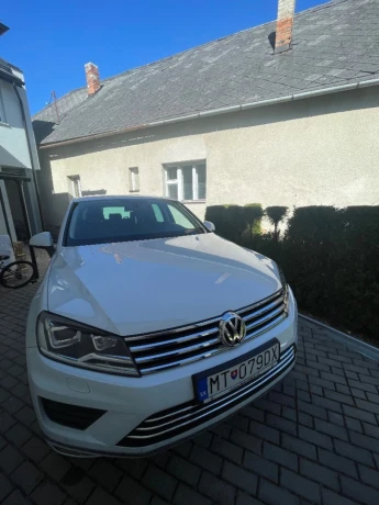 volkswagen-touareg-ii-30-v6-tdi-bmt-4motion-mountain-150kw204hp-a8-big-2