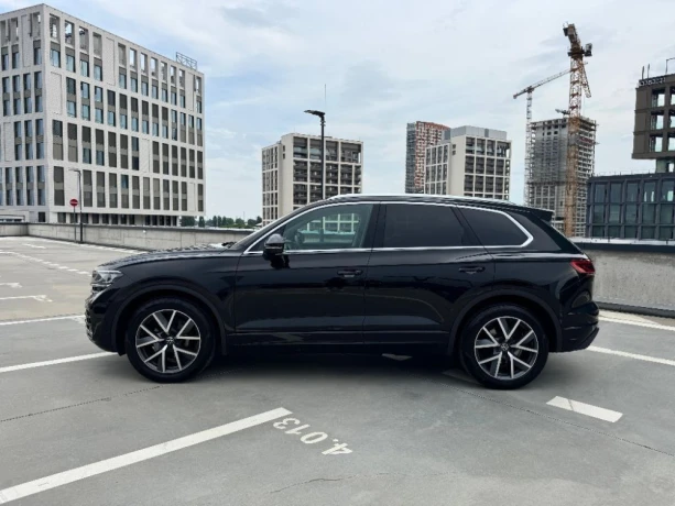 volkswagen-touareg-30-v6-tdi-elegance-4motion-tiptronic-big-2