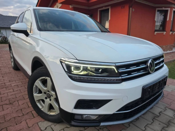 volkswagen-tiguan-vw-20tdi-scr-bmt-highline-dsg-a7-110kw-eu6-5d2016-2018-big-2