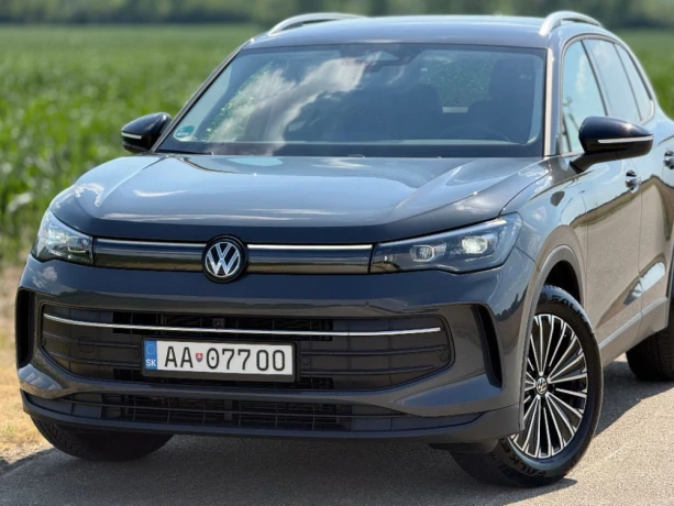 volkswagen-tiguan-15-tsi-goal-dsg-big-0