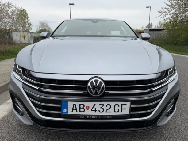 volkswagen-arteon-20-tdi-r-line-dsg-big-3