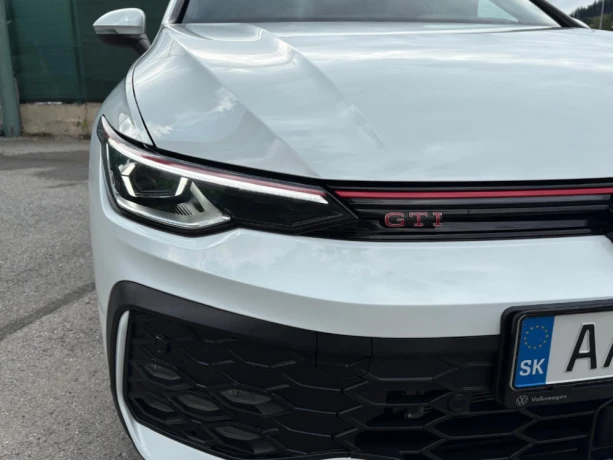 volkswagen-golf-gti-mk85-top-stav-5-rocna-zaruka-big-1