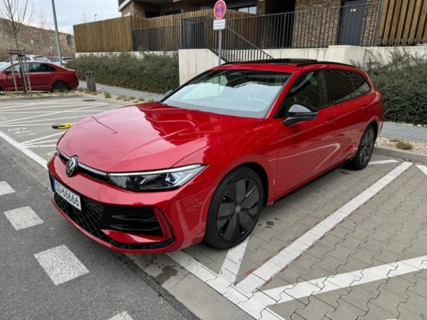 volkswagen-passat-variant-volkswagen-passat-b9-r-line-15-tsi-e-hybrid-150kw-plug-in-big-1