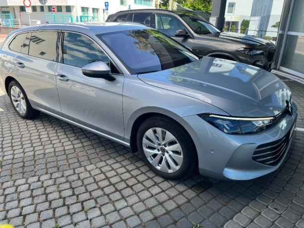 volkswagen-passat-variant-20-tdi-business-4motion-dsg-147kw200hp-a7-big-0
