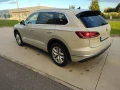 volkswagen-touareg-30-v6-tdi-scr-elegance-4motion-tiptronic-170kw231hp-a8-small-2