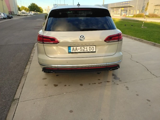 volkswagen-touareg-30-v6-tdi-scr-elegance-4motion-tiptronic-170kw231hp-a8-big-3