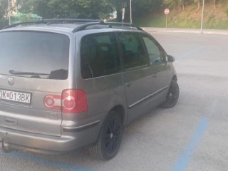 volkswagen-sharan-19-tdi-comfortline-4-motion-85kw115hp-m6
