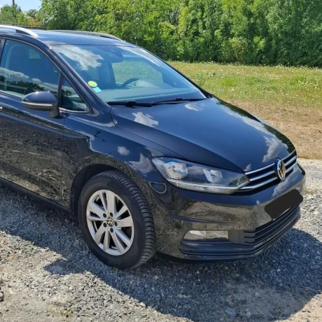 volkswagen-touran-20-tdi-scr-150k-comfortline-dsg-110kw150hp-a7-big-2