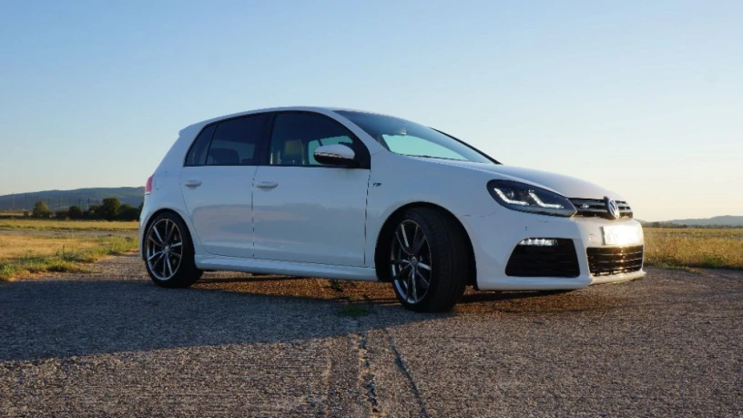 volkswagen-golf-14-tsi-160k-highline-118kw160hp-m6-big-3