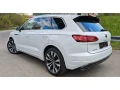 volkswagen-touareg-30-v6-tdi-r-line-210-kw-small-3