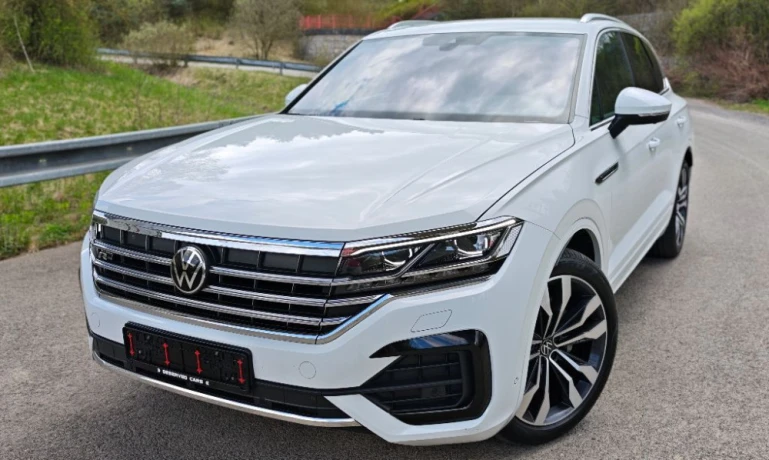 volkswagen-touareg-30-v6-tdi-r-line-210-kw-big-0