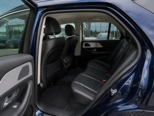mercedes-benz-gle-kupe-350de-amg-4x4-top-stav-big-3