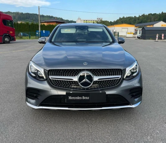 mercedes-glc-kupe-300-4matic-at-big-1