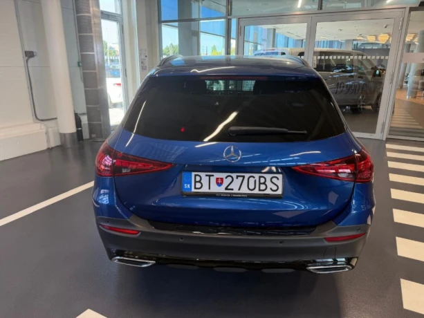 mercedes-benz-c-trieda-220d-4matic-all-terrain-big-1