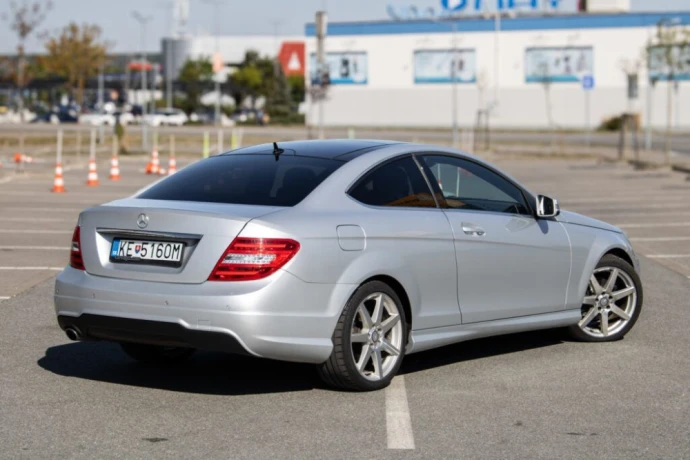 mercedes-benz-c-trieda-mercedes-benz-w204-c-250-cdi-coupe-big-3