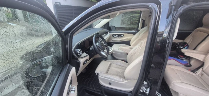 mercedes-benz-v-trieda-300-big-3