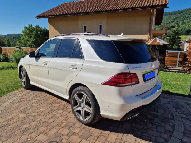 mercedes-benz-gle-suv-gle-350d-4matic-at-190kw258hp-a9-big-1