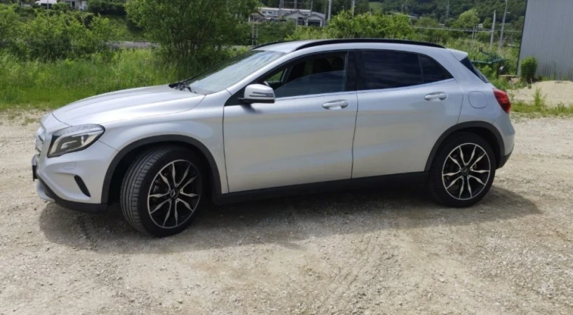 mercedes-benz-gla-180d-dohodou-volat-big-0