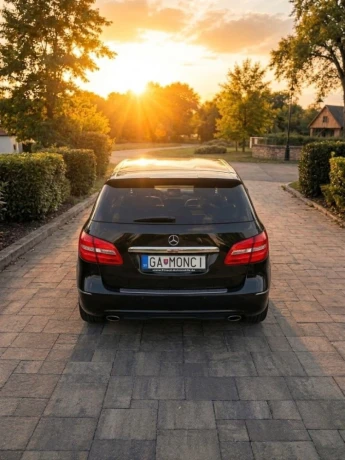 mercedes-benz-b-trieda-b-250-at-155kw211hp-a7-big-3