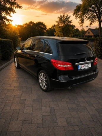 mercedes-benz-b-trieda-b-250-at-155kw211hp-a7-big-2